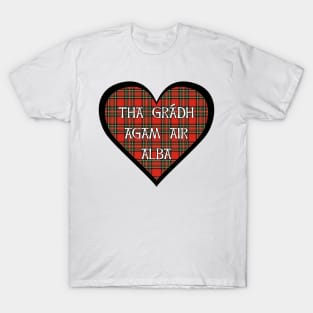 Royal Stewart tartan heart "I love Scotland" in Gaelic "Tha Gràdh Agam ort" T-Shirt